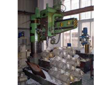 radial drilling machine